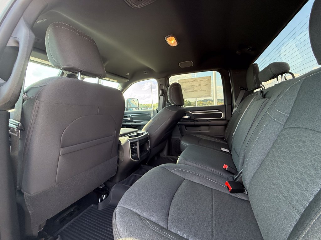 New 2027 RAM 2500 Big Horn AWD/4WD image 24