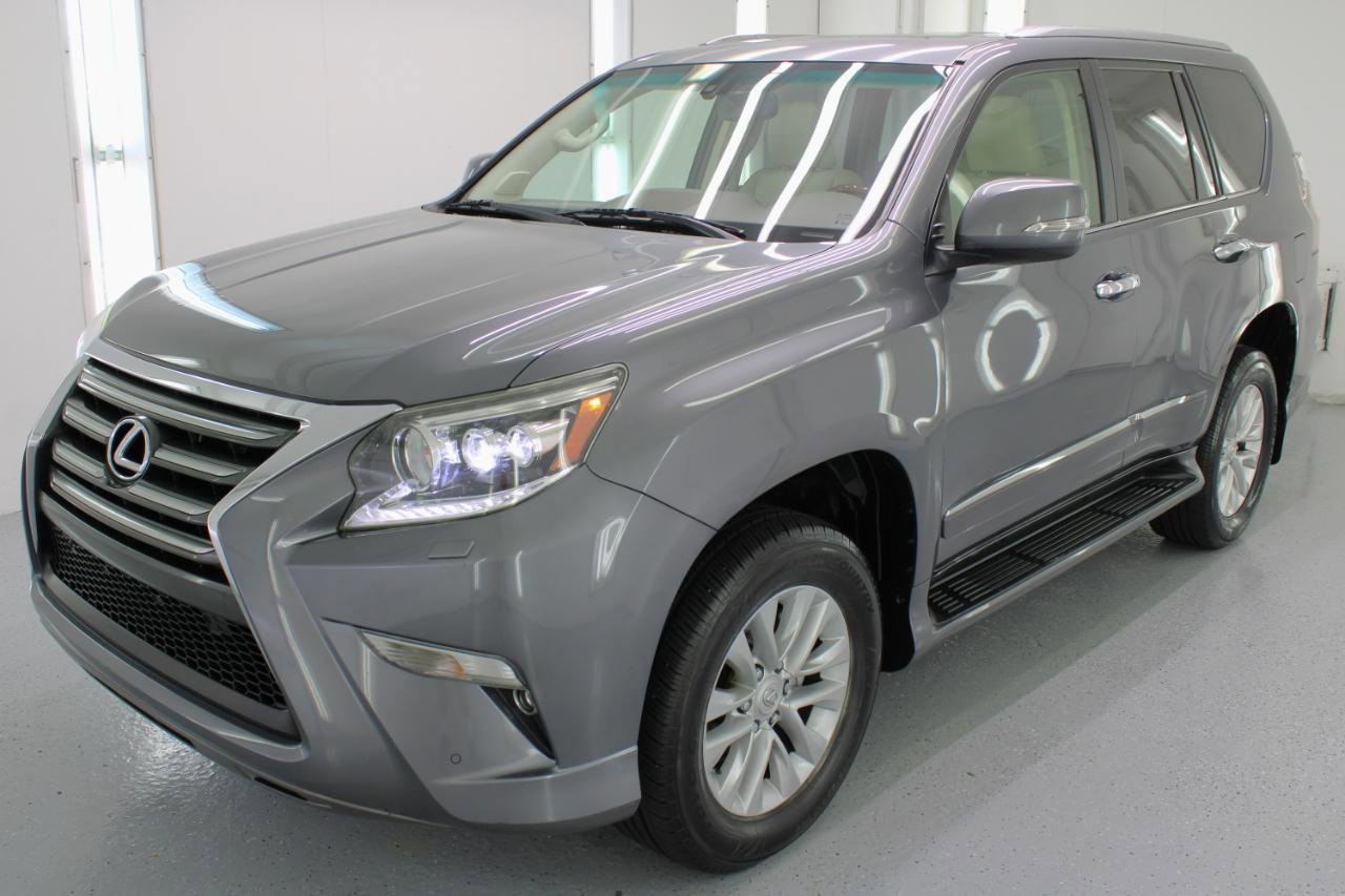Used 2015 Lexus GX 460 w/ Premium Package AWD/4WD image 4