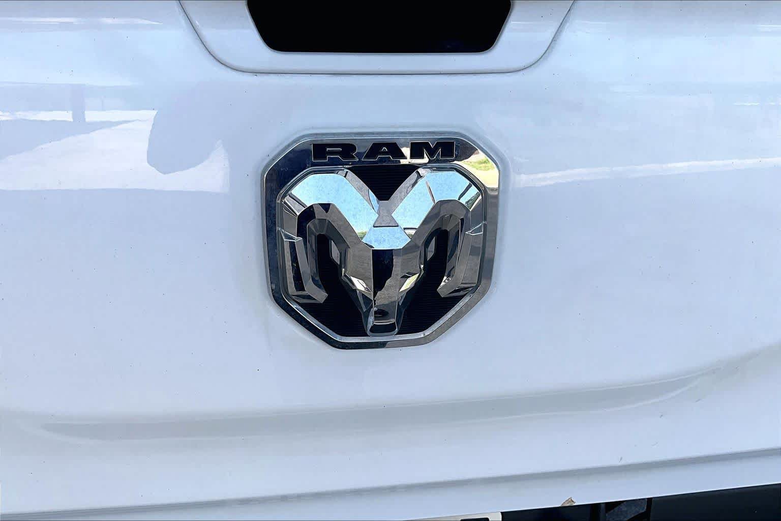 Used 2022 RAM 1500 Big Horn AWD/4WD image 30