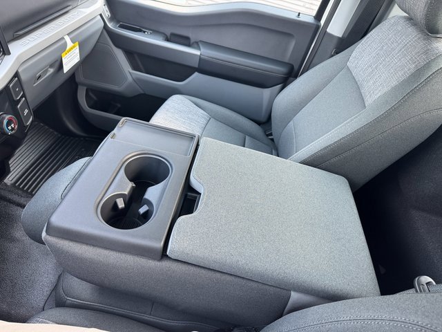 New 2025 Ford F350 XLT w/ FX4 Off-Road Package image 9