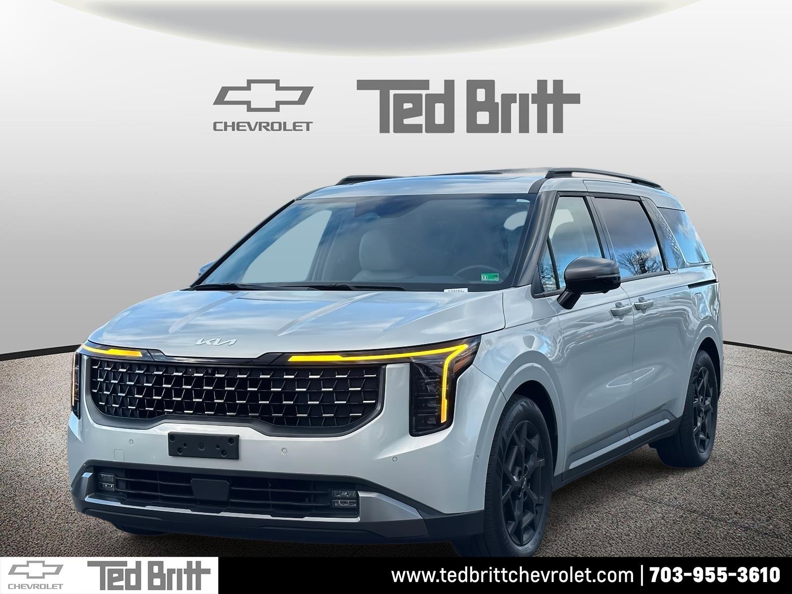 Used 2025 Kia Carnival SX Prestige video 1