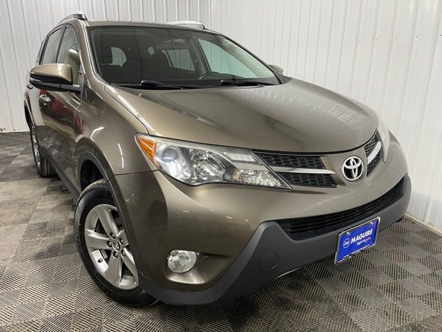 Used 2015 Toyota RAV4 XLE image 10