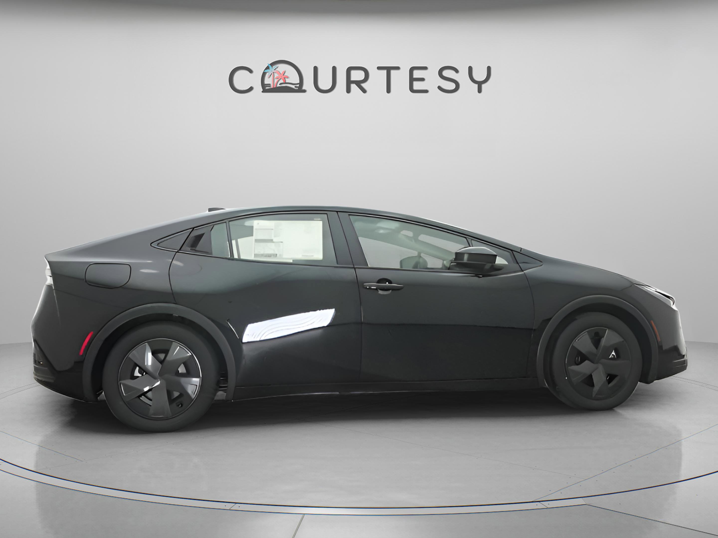 New 2025 Toyota Prius Plug-In Hybrid image 18