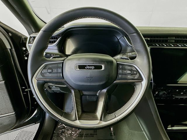 Used 2024 Jeep Grand Cherokee L Limited w/ Luxury Tech Group II image 13