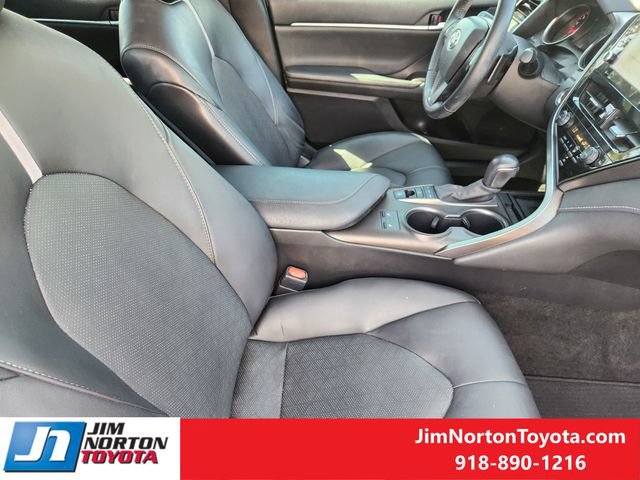 Used 2021 Toyota Camry XSE FWD image 15