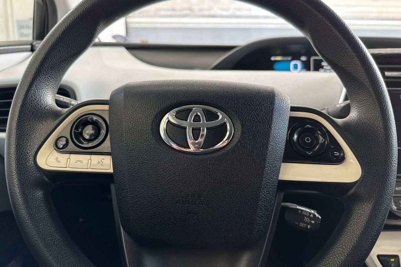Used 2016 Toyota Prius Two FWD image 29