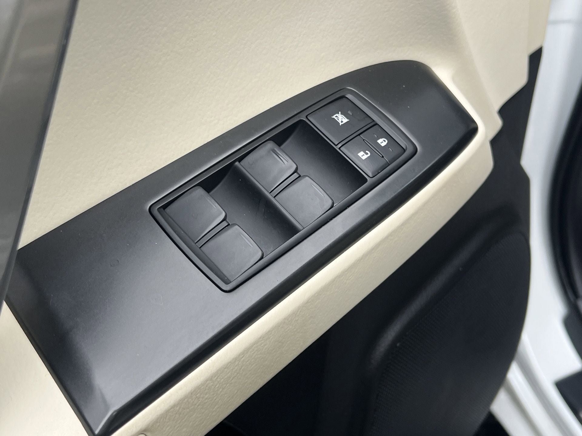 Used 2023 Lexus GX 460 Premium AWD/4WD image 16