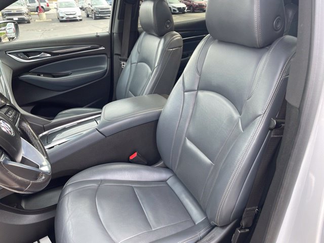 Used 2023 Buick Enclave Essence w/ Experience Buick Package AWD/4WD image 14