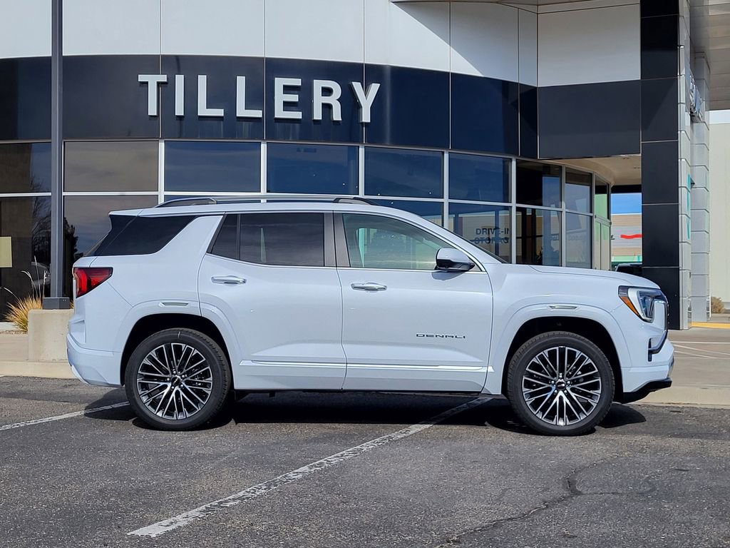 New 2026 GMC Terrain Denali w/ LPO, Floor Liner Package