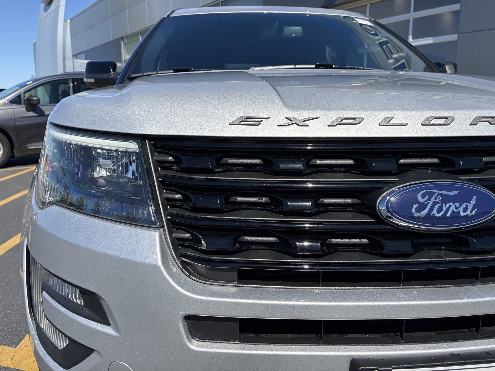 Certified 2017 Ford Explorer Sport AWD/4WD image 24