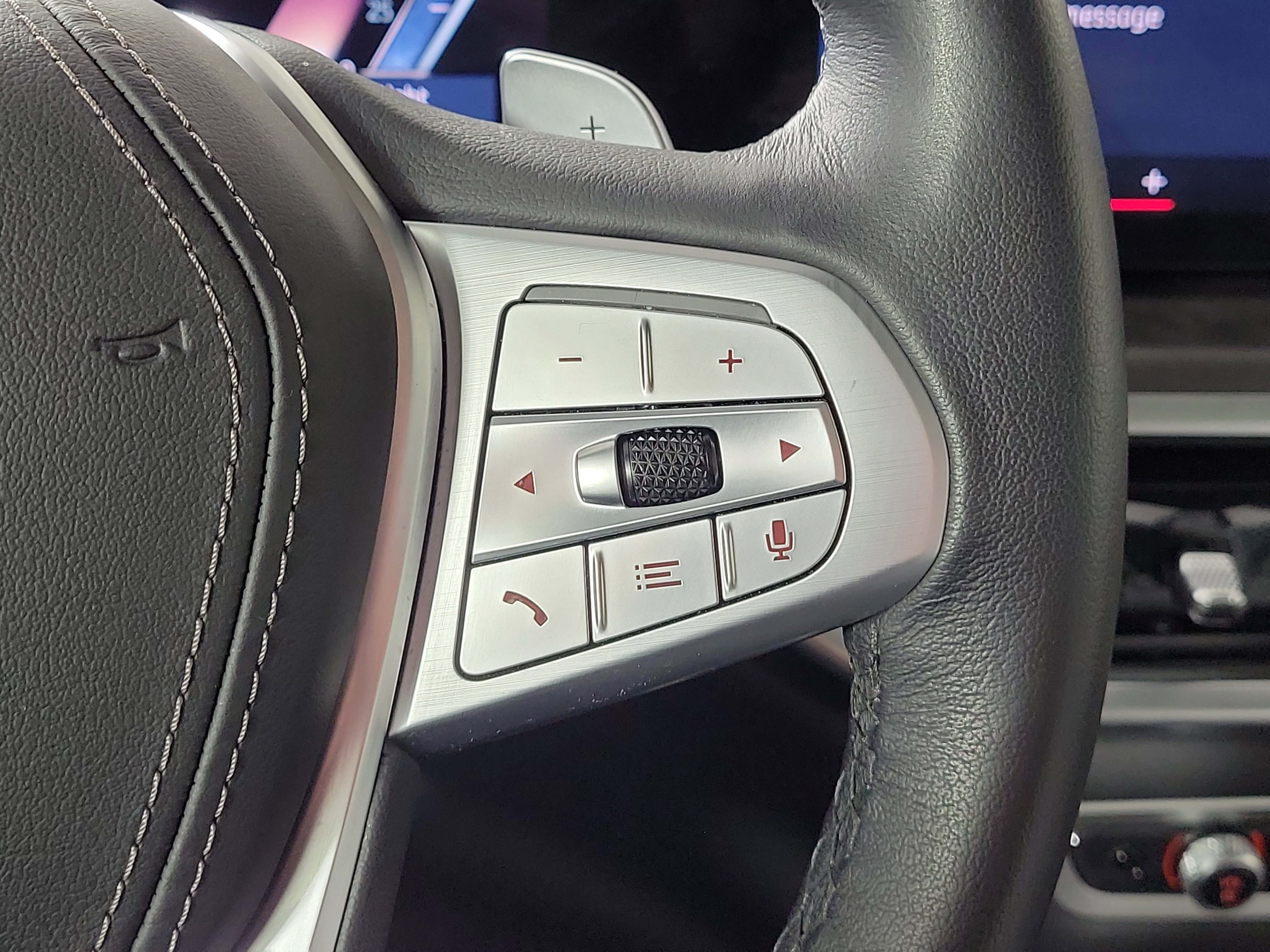 Certified 2026 BMW X7 xDrive40i image 14