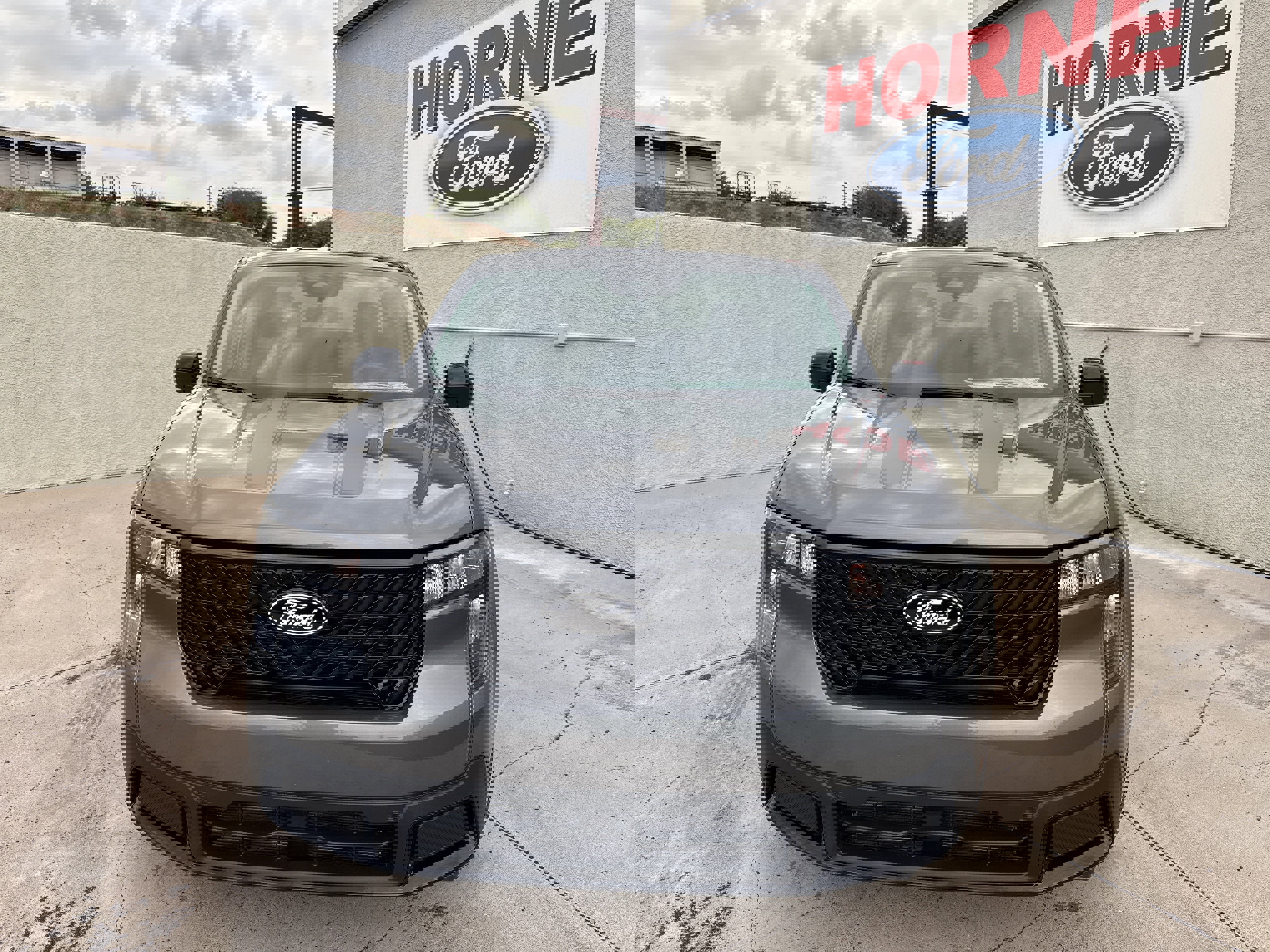 New 2025 Ford Maverick XLT w/ Black Appearance Package AWD/4WD image 2