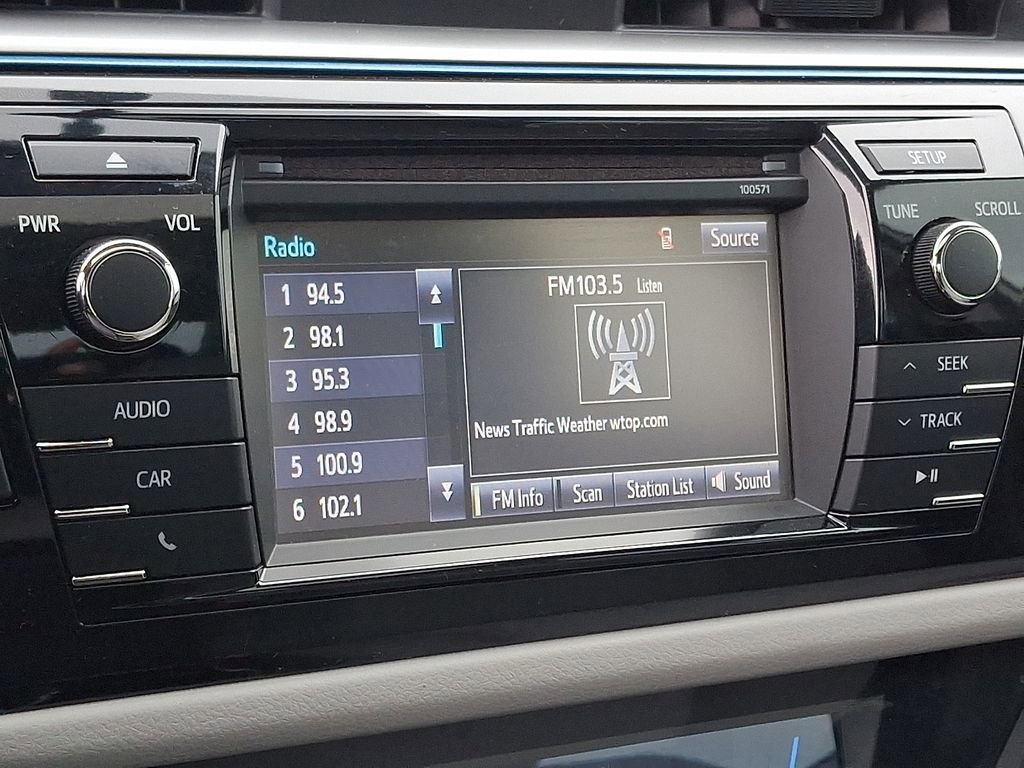 Used 2016 Toyota Corolla LE FWD image 17