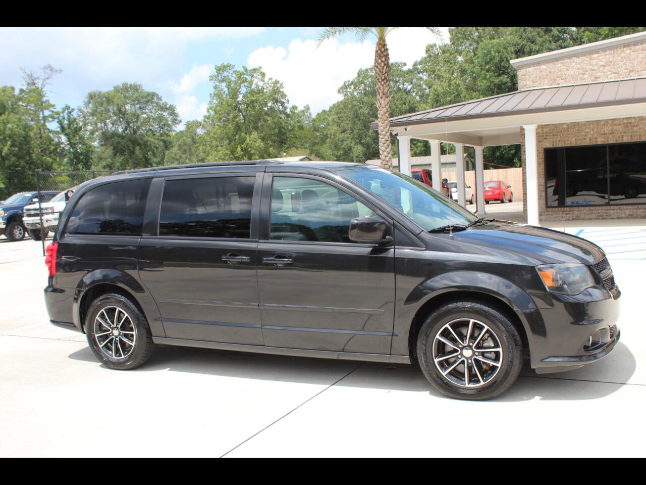 Used 2017 Dodge Grand Caravan GT