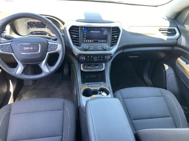 Used 2023 GMC Acadia SLE w/ Driver Convenience Package FWD image 15
