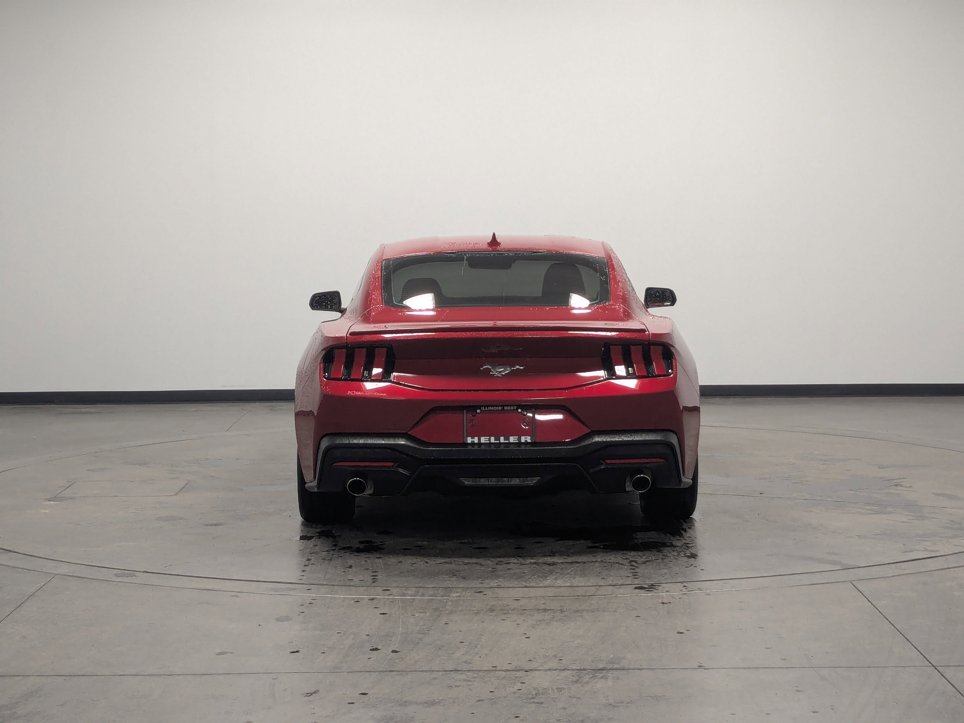 Used 2024 Ford Mustang Premium image 7