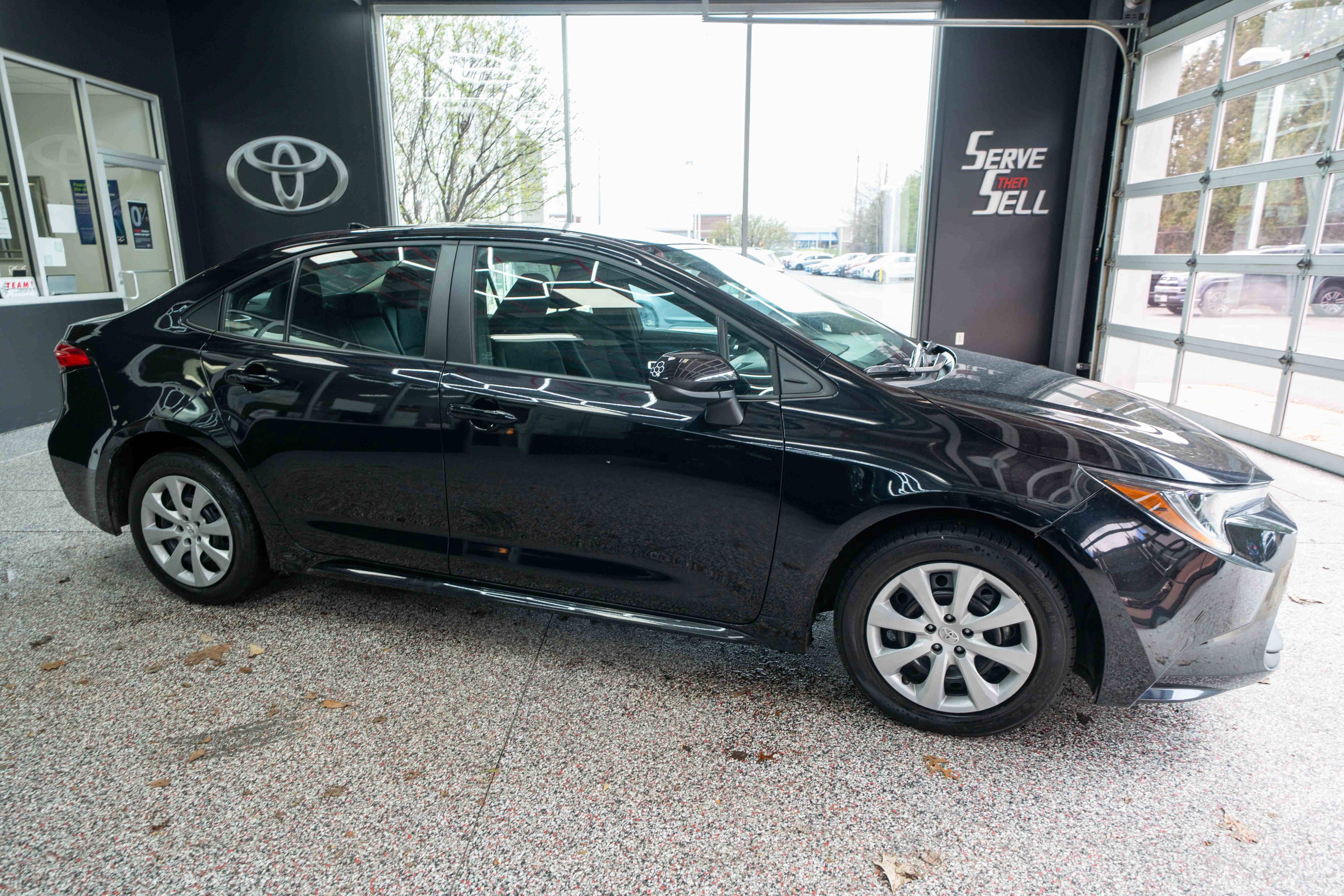 Certified 2024 Toyota Corolla LE image 6