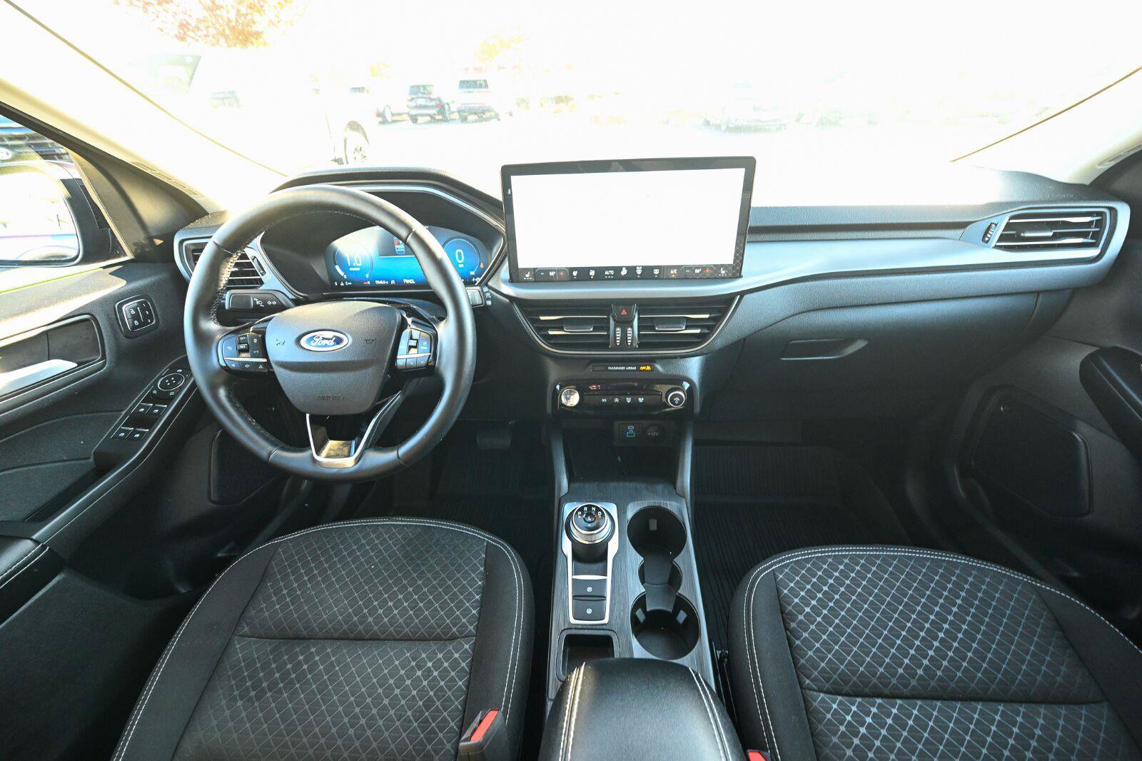Used 2023 Ford Escape Active w/ Tech Pack #2 AWD/4WD image 31
