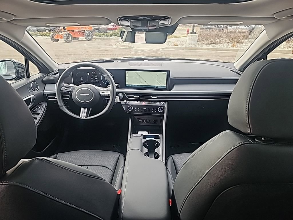 New 2026 Hyundai Sonata Limited FWD image 35