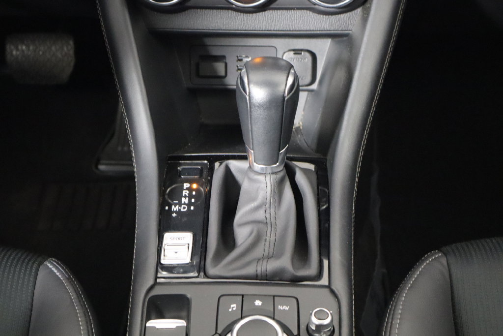 Used 2019 MAZDA CX-3 Touring w/ Preferred Equipment Package FWD image 27