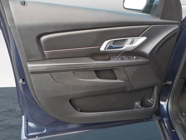 Used 2017 GMC Terrain SLE image 19