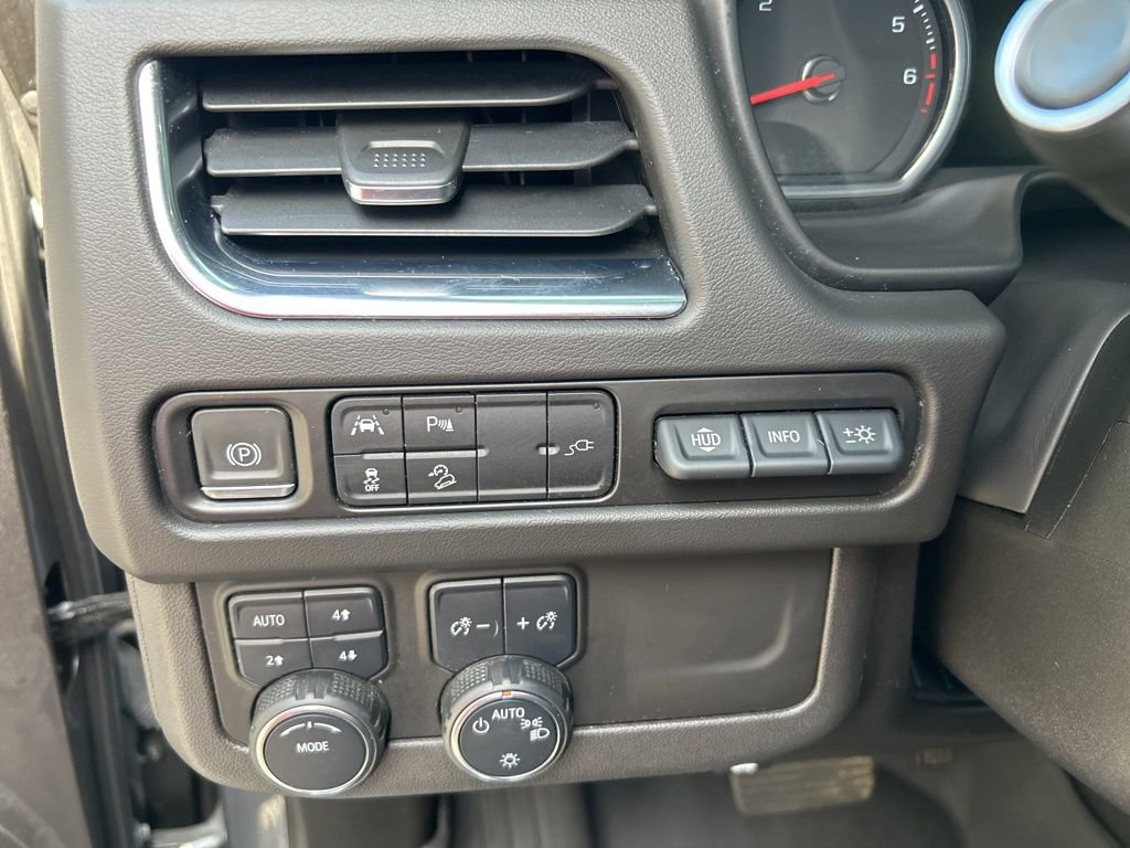 Used 2021 Chevrolet Tahoe High Country image 10