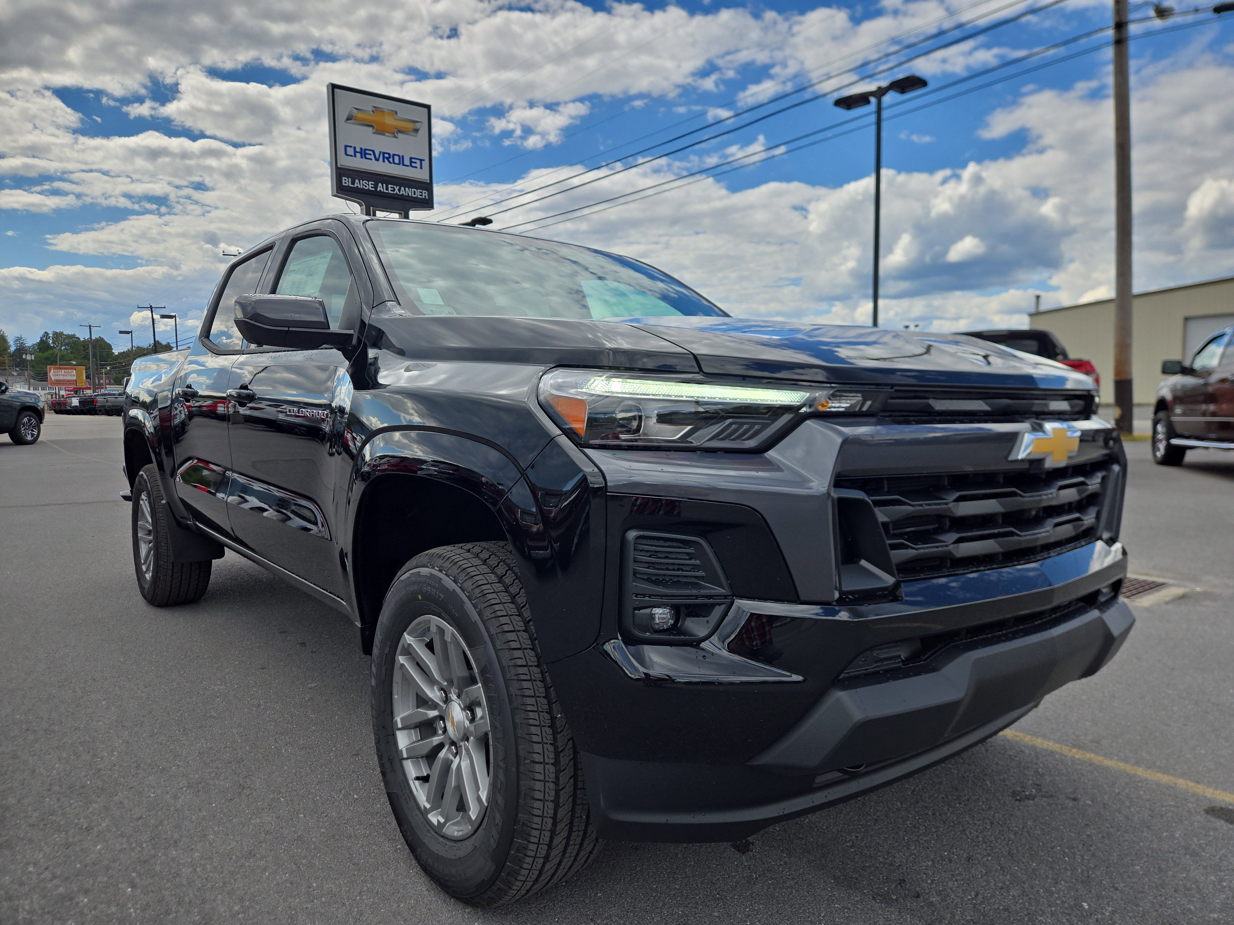 New 2026 Chevrolet Colorado LT w/ LT Convenience Package image 1