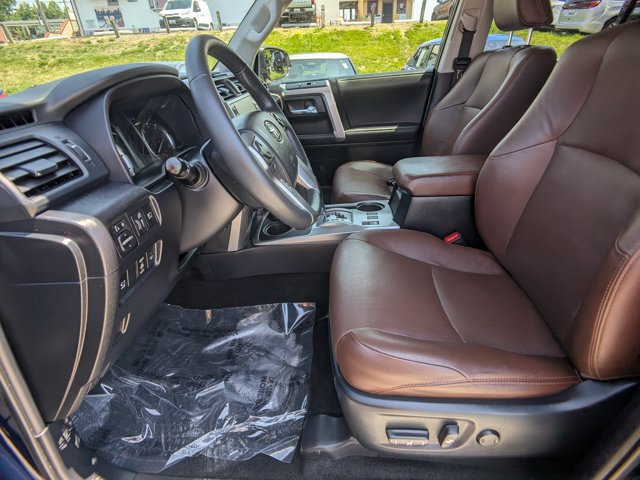 Used 2022 Toyota 4Runner Limited AWD/4WD image 17