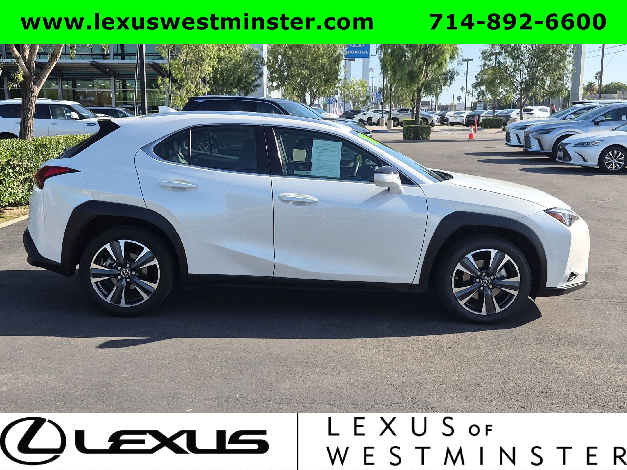 Certified 2024 Lexus UX 250h FWD image 5