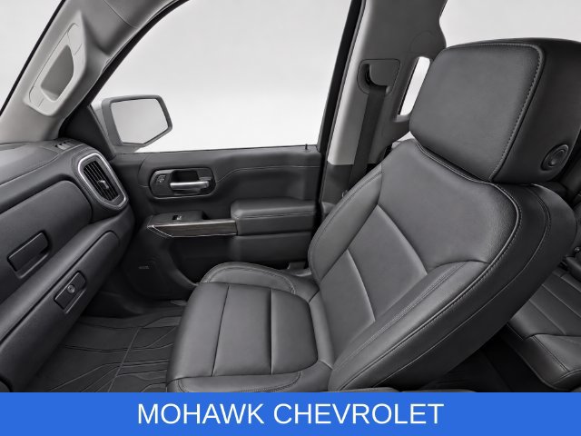 Used 2019 Chevrolet Silverado 1500 LT Trail Boss AWD/4WD image 17