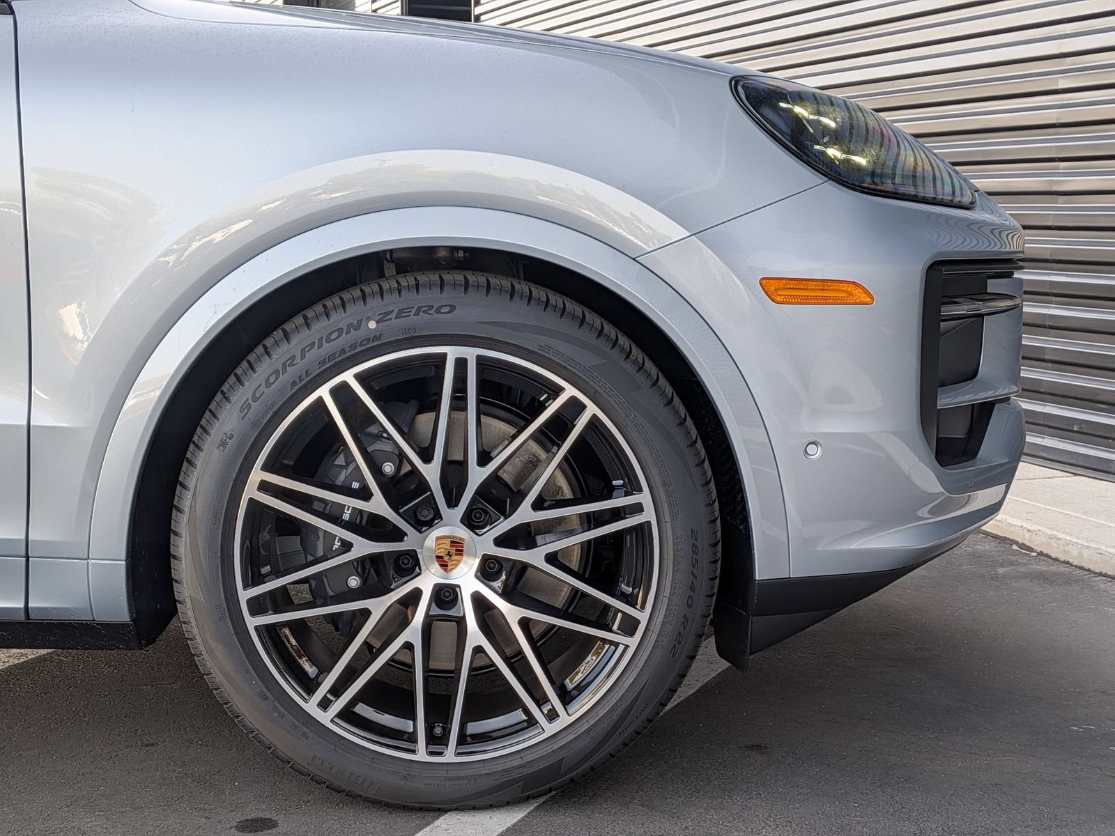 New 2026 Porsche Cayenne Coupe AWD/4WD image 11