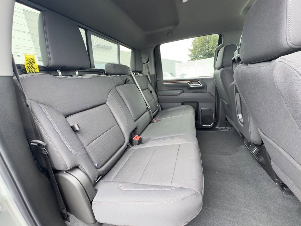 Used 2025 GMC Sierra 2500 SLE w/ SLE Value Package; image 24