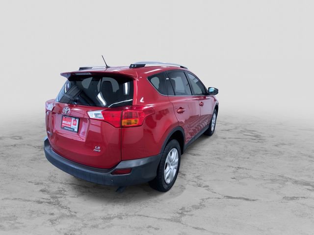 Used 2015 Toyota RAV4 LE image 10
