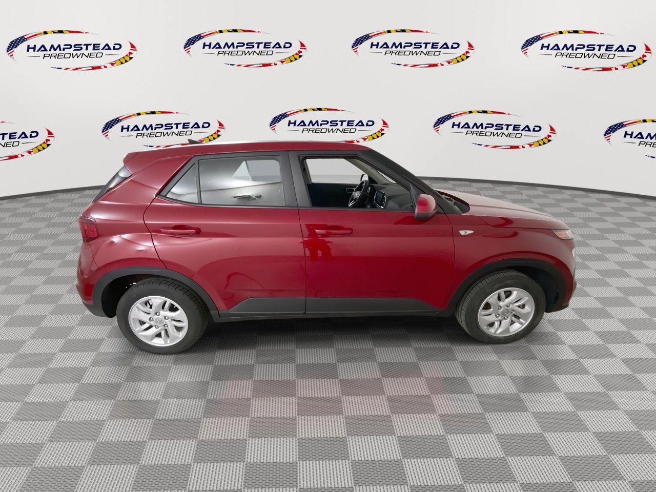 Used 2022 Hyundai Venue SE image 9