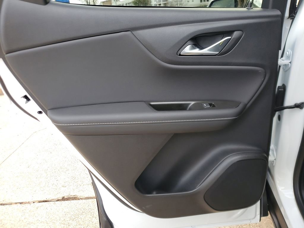 New 2026 Chevrolet Blazer LT w/ Sound & Technology Package image 13