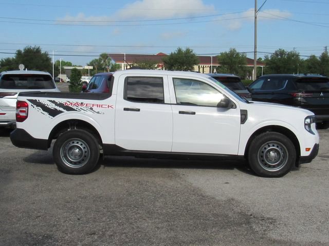 Used 2025 Ford Maverick XL FWD image 2