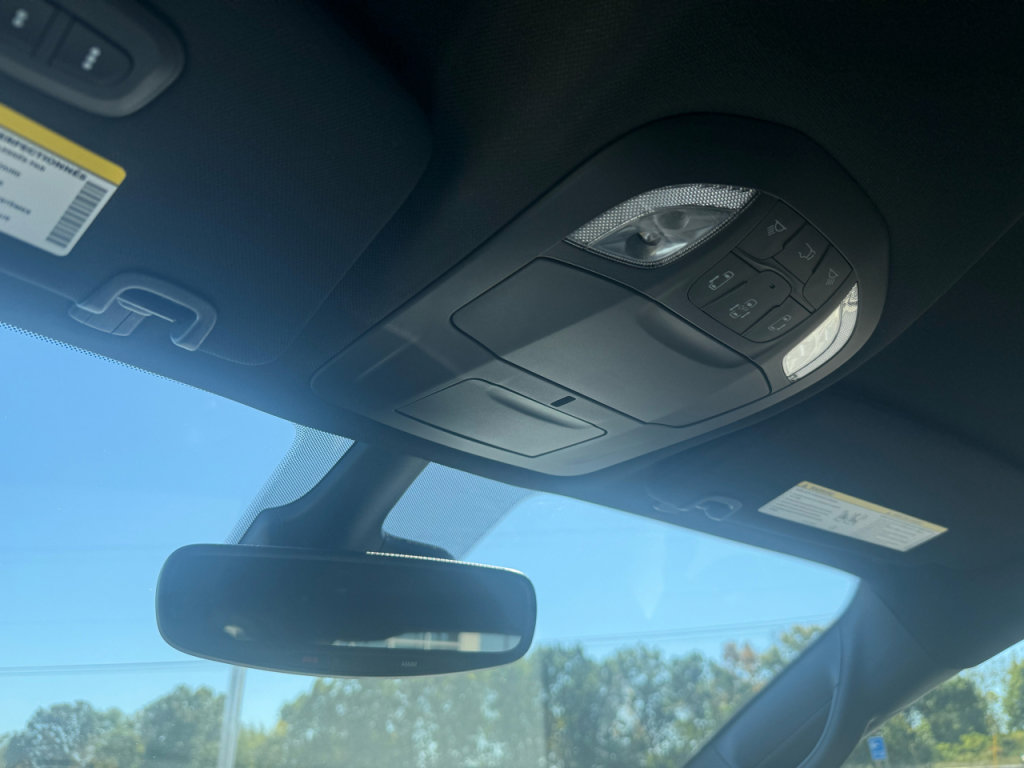New 2026 Chrysler Pacifica Select image 23