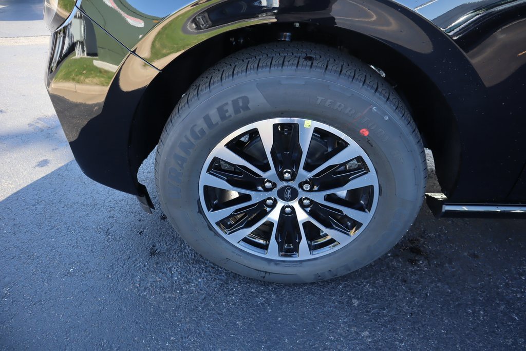 New 2025 Ford Expedition Platinum image 20