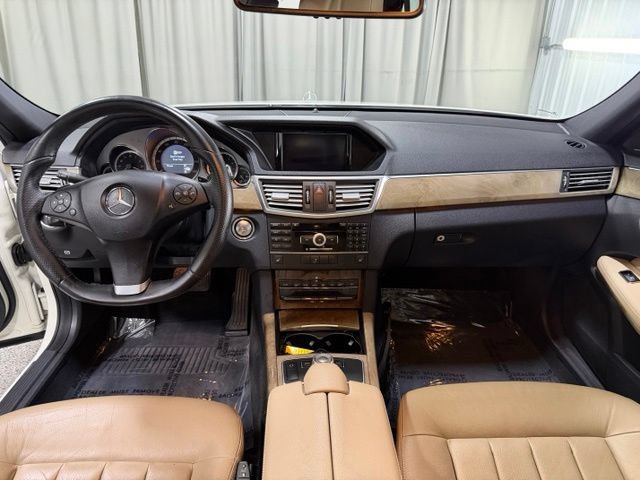 Used 2011 Mercedes-Benz E 350 4MATIC Wagon image 12