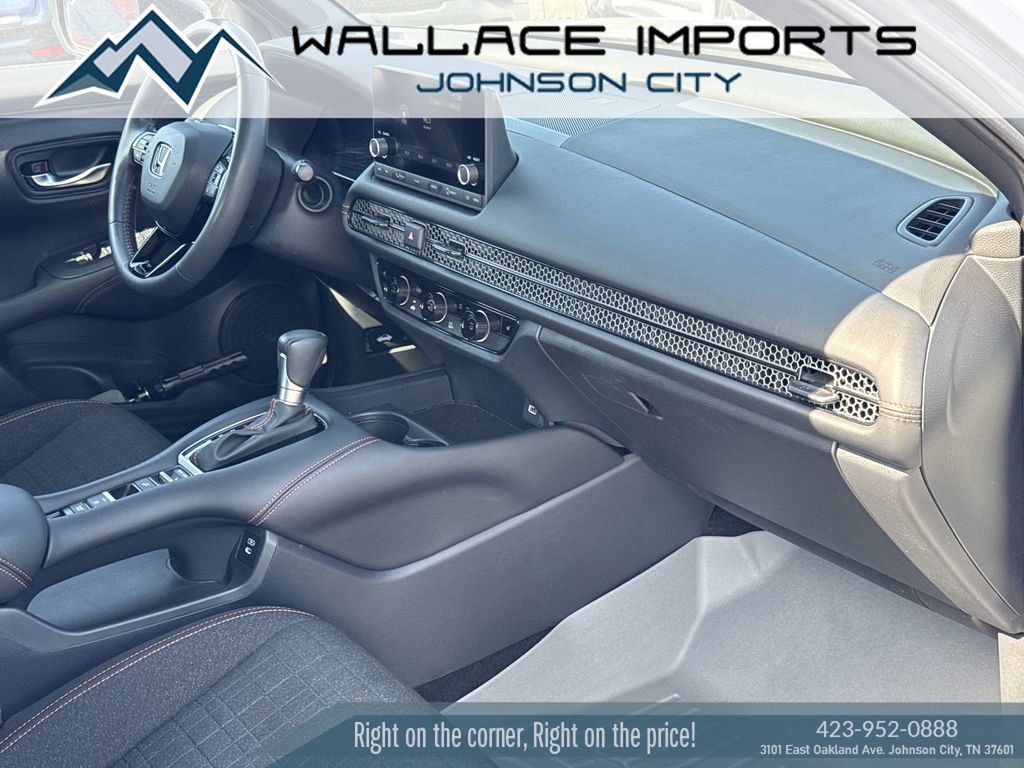 Used 2025 Honda HR-V Sport image 36