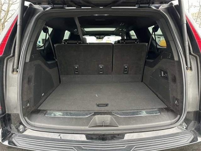 Used 2023 Cadillac Escalade ESV Premium Luxury image 12