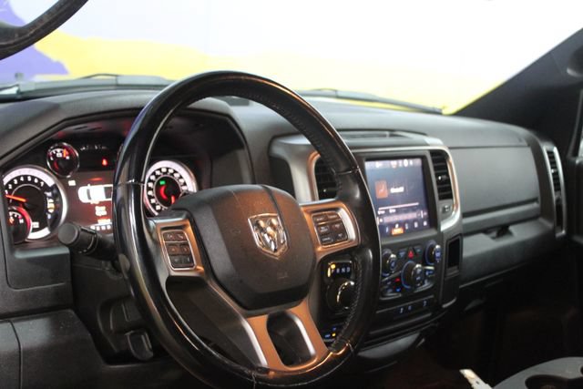 Used 2022 RAM 1500 Warlock AWD/4WD image 14