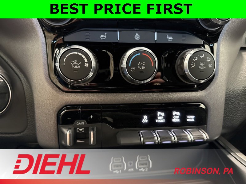 New 2026 RAM 1500 4x4 Crew Cab image 31