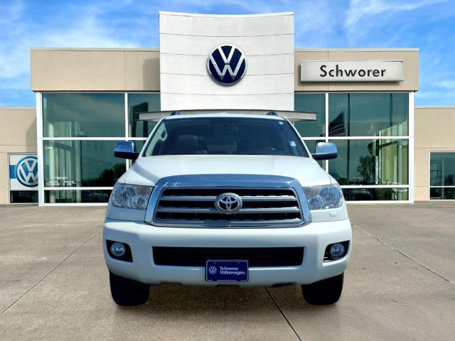 Used 2016 Toyota Sequoia Platinum AWD/4WD image 3