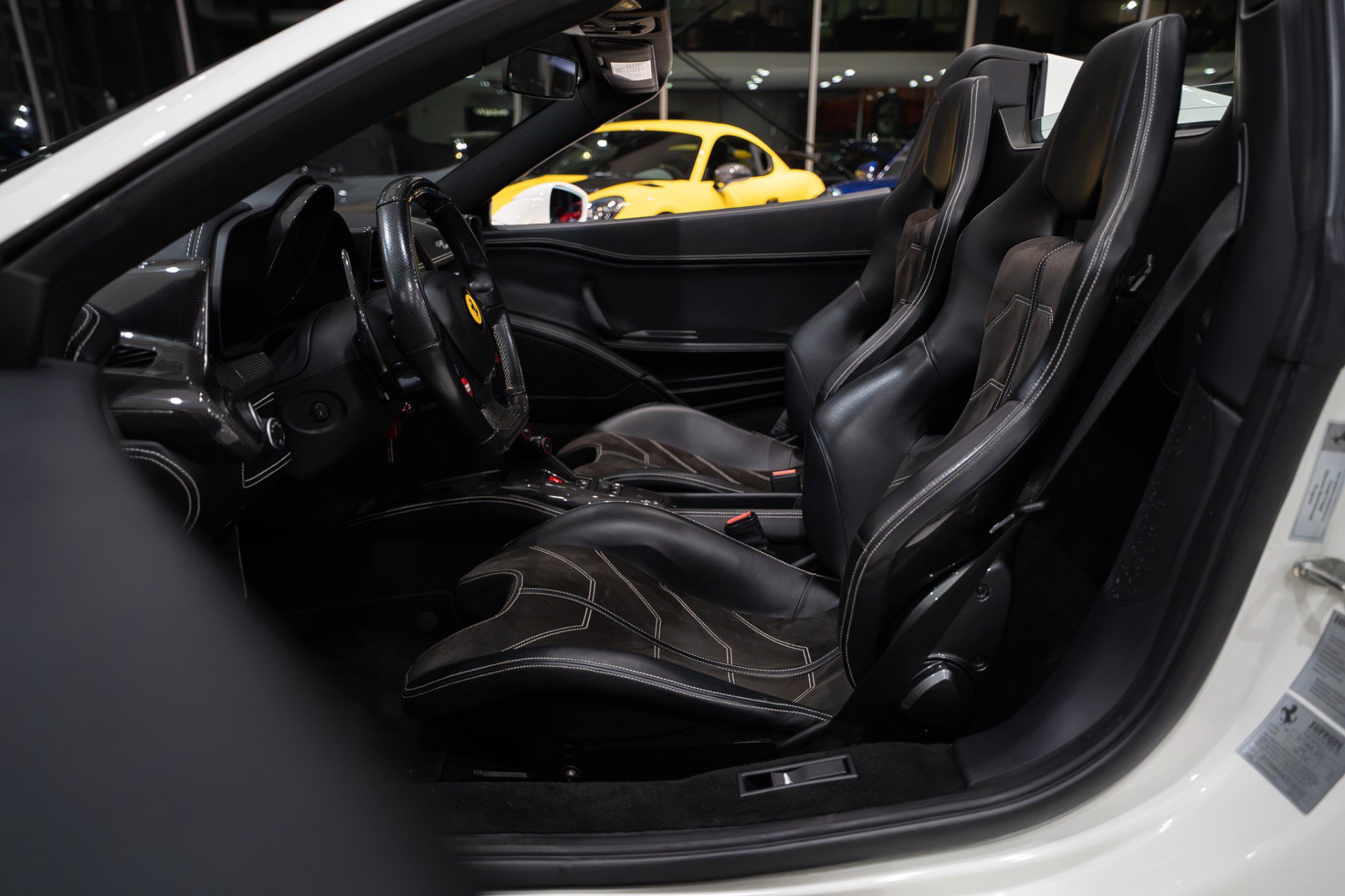 Used 2013 Ferrari 458 Spider RWD image 12