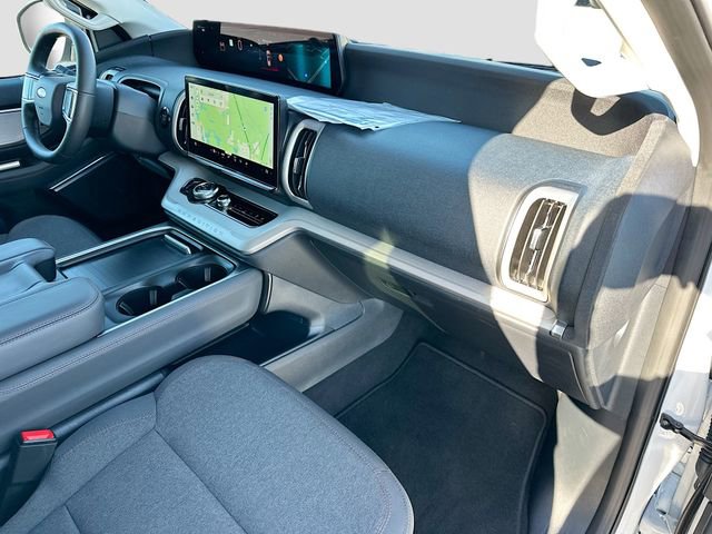 Used 2025 Ford Expedition Max Active RWD image 29