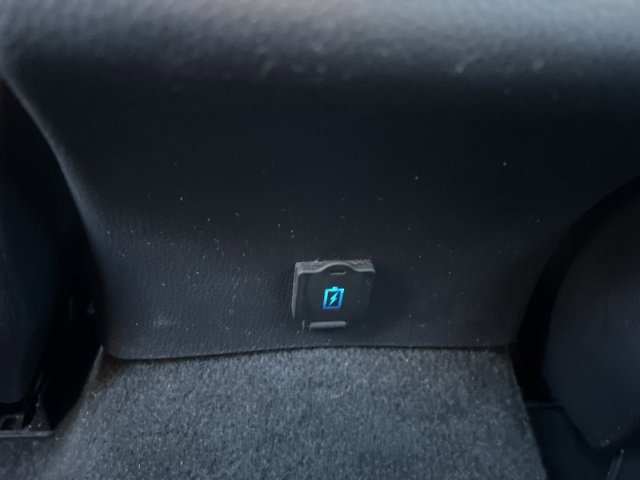 Used 2023 Toyota Camry SE image 21