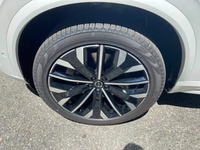 New 2026 Volvo XC90 T8 Ultra w/ Protection Package Premier AWD/4WD image 10