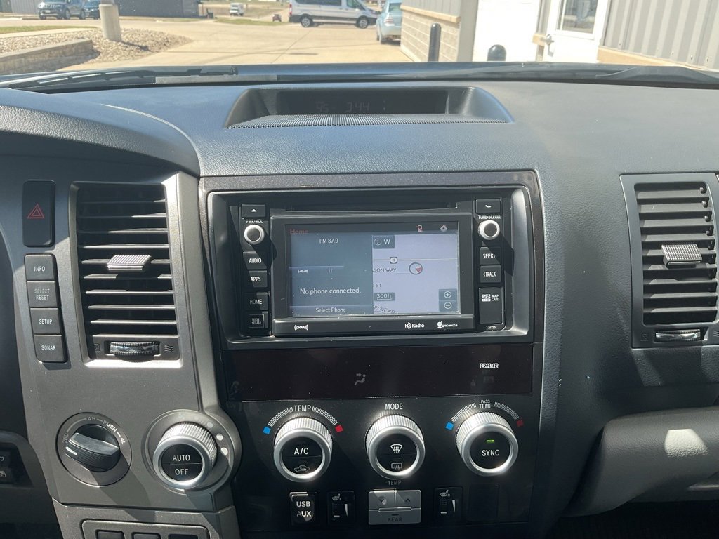 Used 2017 Toyota Sequoia Limited image 15