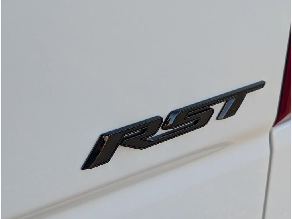 New 2026 Chevrolet Silverado 1500 RST w/ RST All Star Premium Package image 9